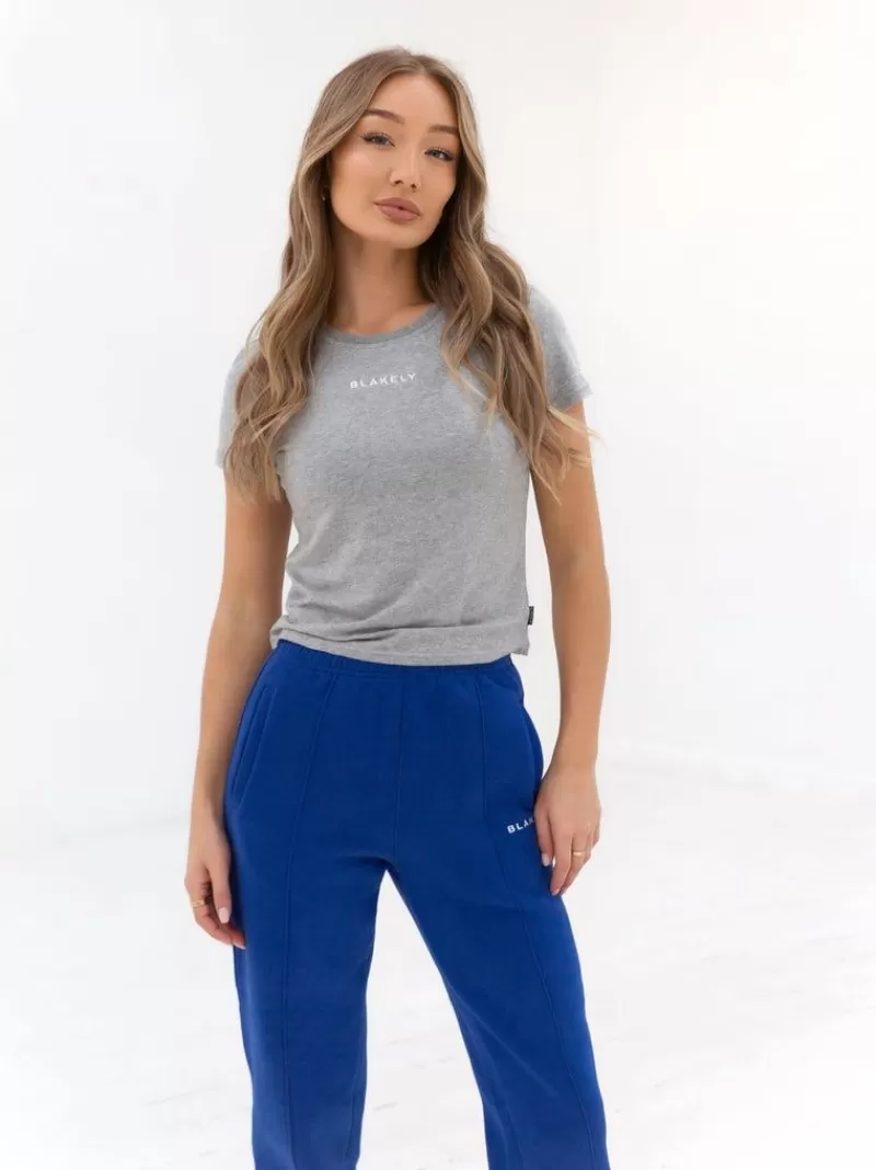 Everyday Cropped T-Shirt*Blakely Clothing Cheap