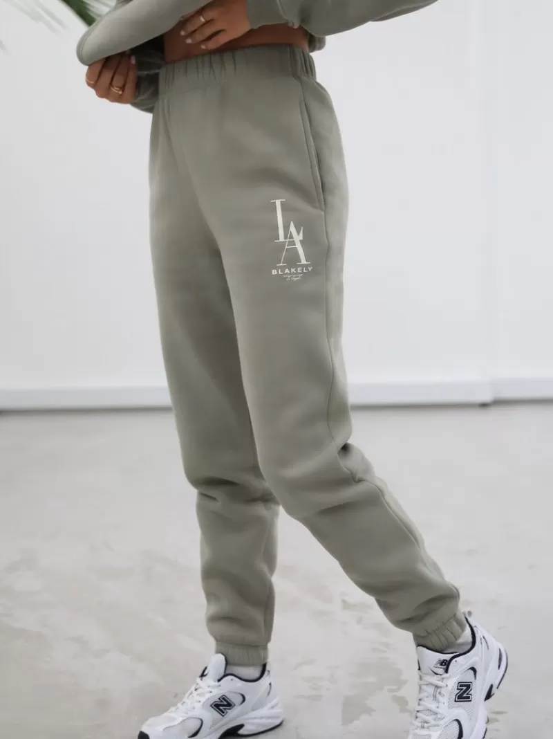 Studio Sweatpants*Blakely Clothing Shop