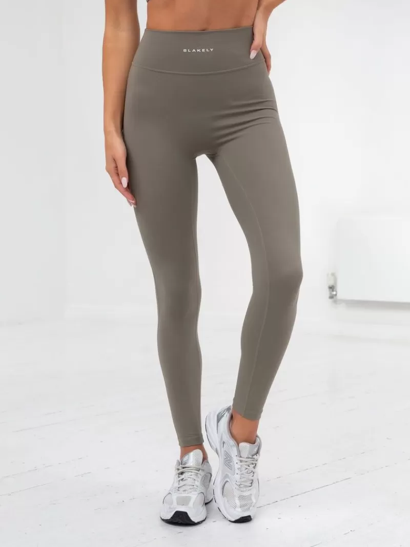 Ultimate Active Leggings*Blakely Clothing Store